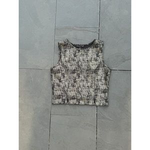 Living doll Black and Gold Crop‎ Top Shell Size L